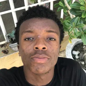 Fazia limpezas em Maputo(Moçambique)