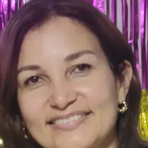 Niñera en Liria España o alrededores 