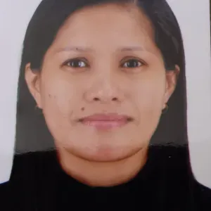 Home help for seniors changing clothes and take a bath 