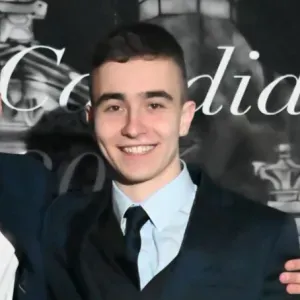 Prof particulier pour collégien et lycée.