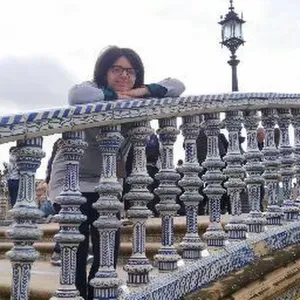 Persona seria a Terni sono oss