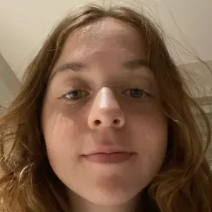 lucie, pet sitter a bordeaux de 19 ans