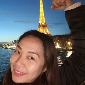 100%  trustworthy cleaner & childs care in Paris!