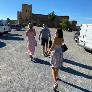 Cuidado y entretenimiento a niños en granada