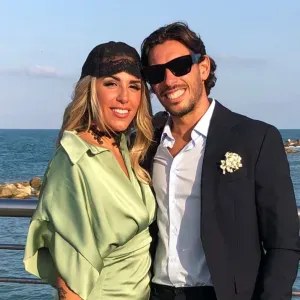 Cerco donna delle pulizie che mi dà una mano allo stiro