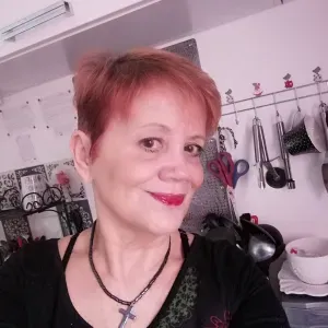 Femme recherche ménages et repassages