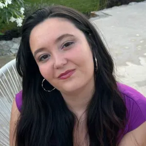 Baby-sitter expérimentée Gardanne et Alentours 