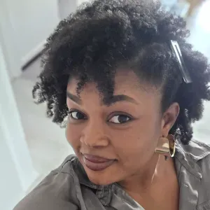 Auxiliaire de vie expérimentée 95 et Paris 