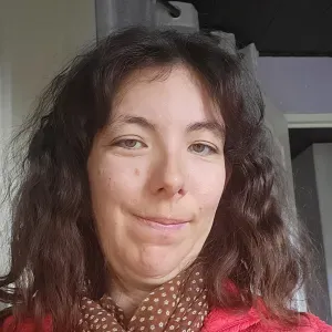 assistante de vie aux familles pour les personnes agées