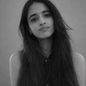 Baby-sitter sérieuse et attentionnée disponible 👶✨