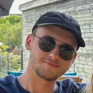 Babysitter débutant - éducateur spécialisé