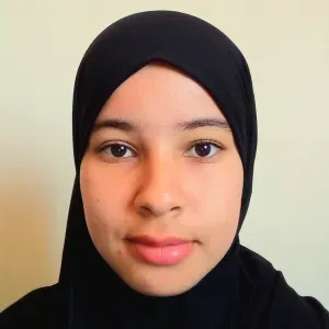 مقدم رعاية شغوف  محبة و متقنة للعمل