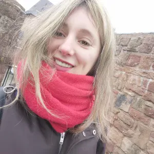 Experienced and Caring Babysitter - available Eindhoven