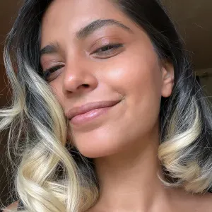 Baby - sitter expérimentée plus 1.5 ans