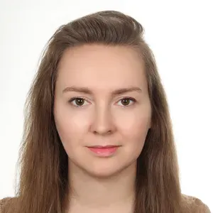 Ciepła opiekunka z podejściem terapeutycznym