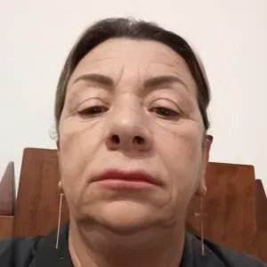 Addetta alle pulizie responsabile a Napoli