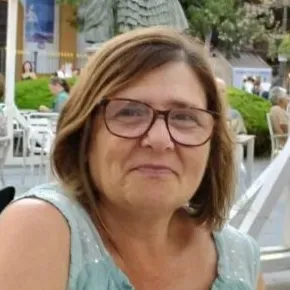 Cuidadora de Personas Mayores en La Línea de la Concepción