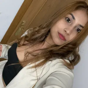 Empleada de limpieza en Fuengirola con  atención al detalle