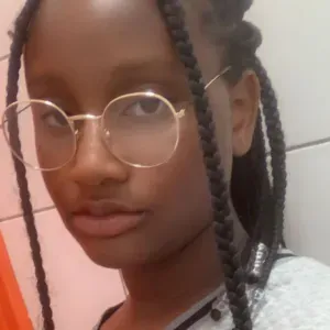 Baby-sitter expérimentée à Buxerolles!