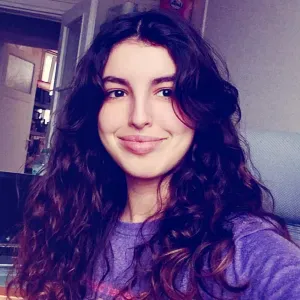 Étudiante en informatique donne cours de soutien motivants