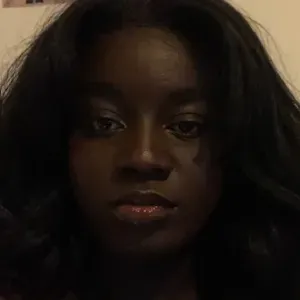 Jeune Babysitter Dynamique et Responsable