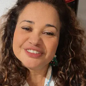 Cuidadora Porto com experiência 