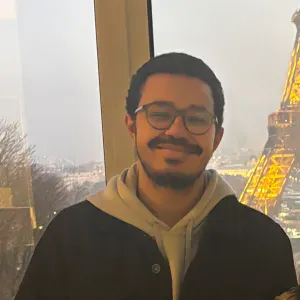 Étudiant en médecine dispensant des cours