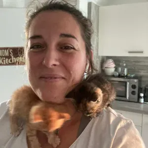 Cuidadora de mascotas en Mil Palmeras