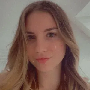 Baby-sitter expérimenté sur Angers 