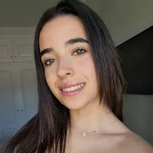 Sou Baby-sitter com experiencia em Albufeira 