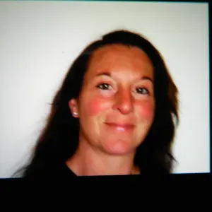 Baby-sitter sur la région de Lodève