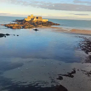 Menage locations saisonnieres  