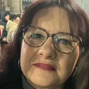 Babysitter paziente e attenta 