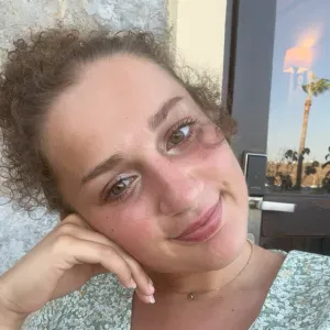 Baby-sitter provenant de Wanze 