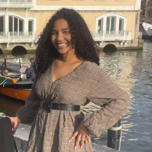 Babysitter profissional em Aveiro