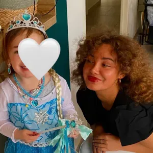 Babysitter sérieuse et expérimentée disponible (week-end)👶✨