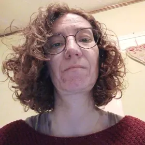 Aide a domicile  accompagnement  auxiliaire de vie 