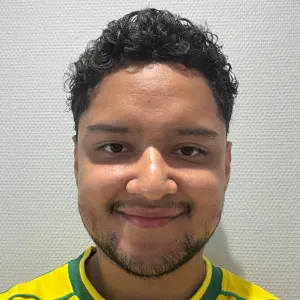 Garde d'enfant en cours pour la formation CAP AEPE à Rennes