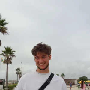 Baby-Sitter expérimenté à Paris et alentours 