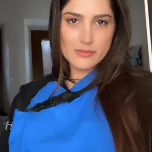 Professionale e seria. Sono di Civitavecchia.