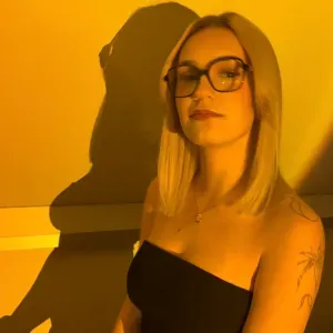 Baby-sitter disponible pendant les vacances