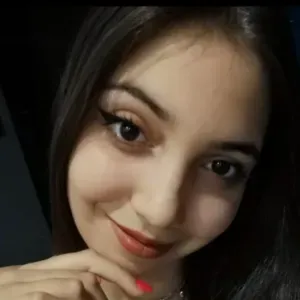 addetta alle pulizie  uggiate faloppio e Olgiate Comasco 