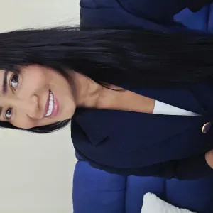 Femme de ménage attentionné avec votre maison. 