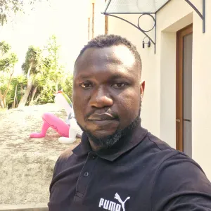 Responsible cleaner in france