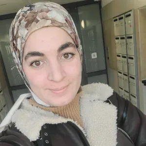 Committed tutor looking for a job 