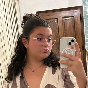 Baby-sitter dans les alentours de Saint-Maixent-L'ecole