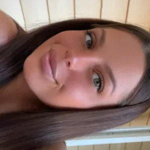 Baby sitter présente au alentour de Ajaccio 