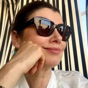 Cerco addetta le pulizie per due Bed & Breakfast Sul Mare