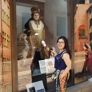 bonjour je suis Olga, j'aime beaucoup les chiens, je peux le