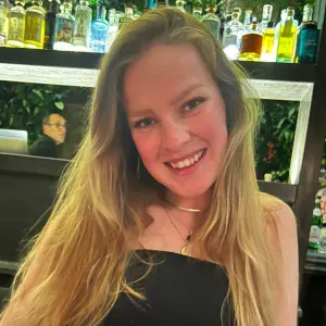 Babysitter a Firenze :) olandese, inglese e italiano 